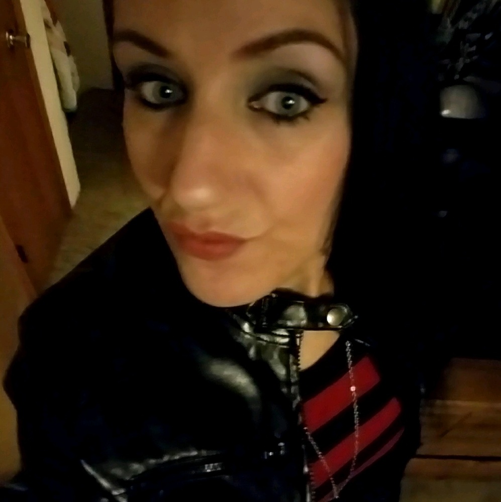 Meet your Posher, Kelli